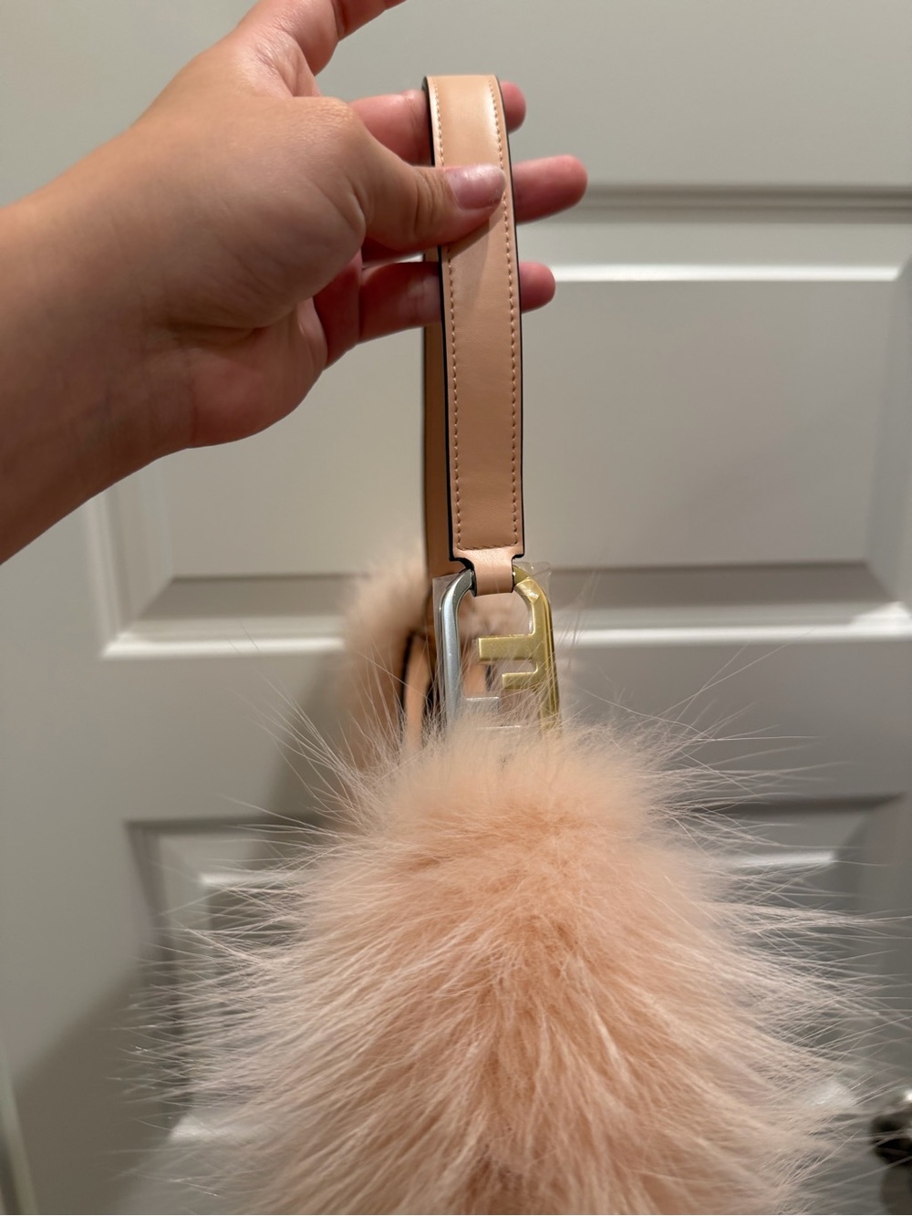 Fendi O'Lock Swing In Pink shoulder bag - Picture 10 of 11